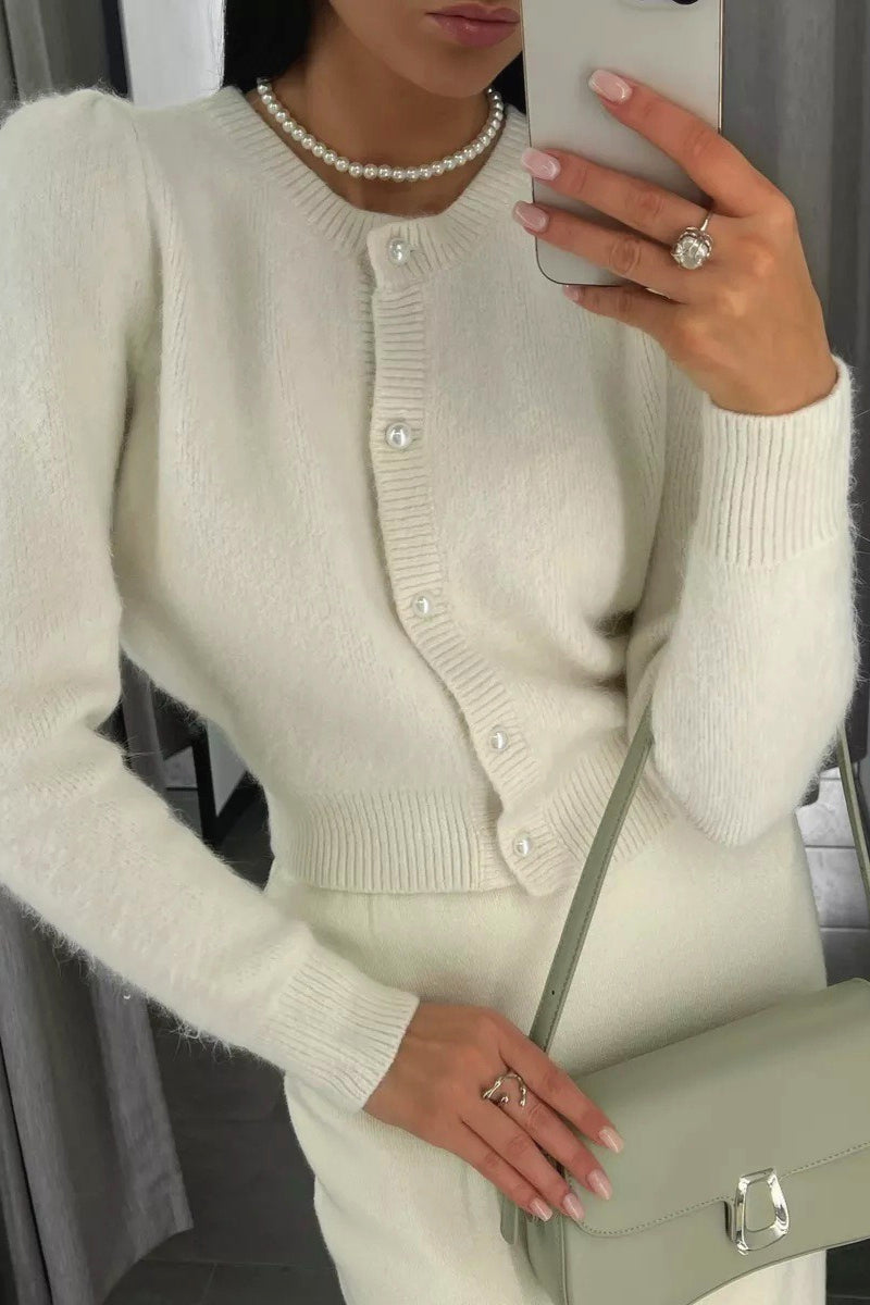 Classic Vintage Cardigan with a Flattering Fit