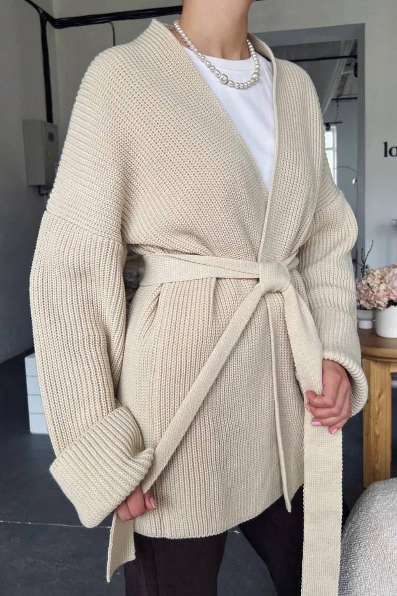 Beautifully Finished Cardigan in a Timeless Design