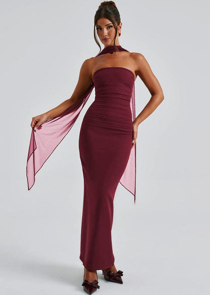 Gracefully Styled Dress for Any Occasion