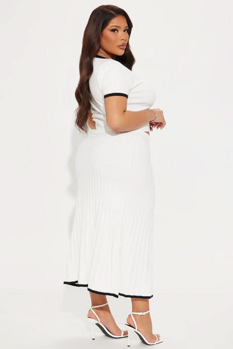 Polished Garment with an Effortless Classic Look