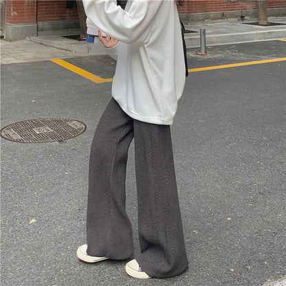 Sophisticated Pants with a Clean Classic Look