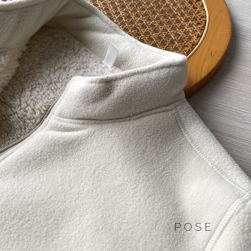 Elegantly Styled Jacket for Everyday Wear