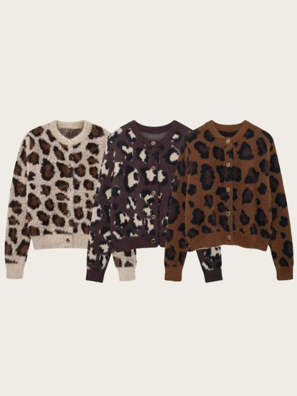 Effortlessly Elegant Cardigan with a Timeless Design