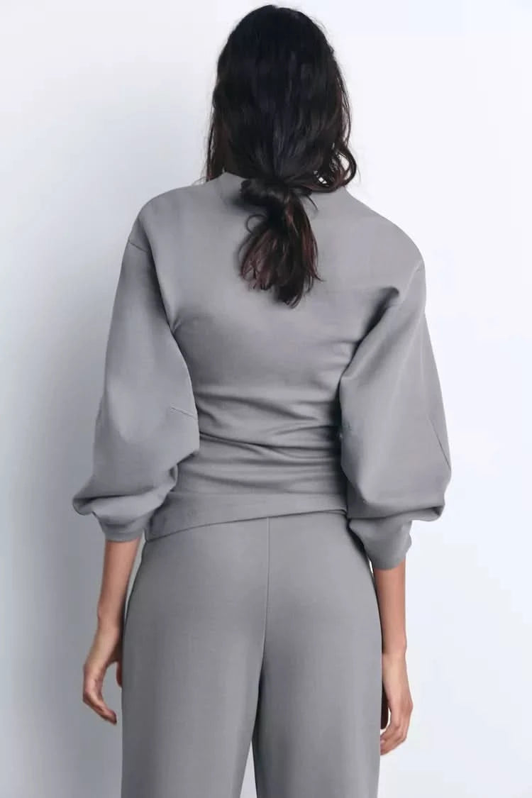 Beautifully Finished Garment in a Timeless Design