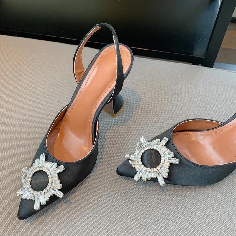 Beautifully Crafted Heels in a Classic Style
