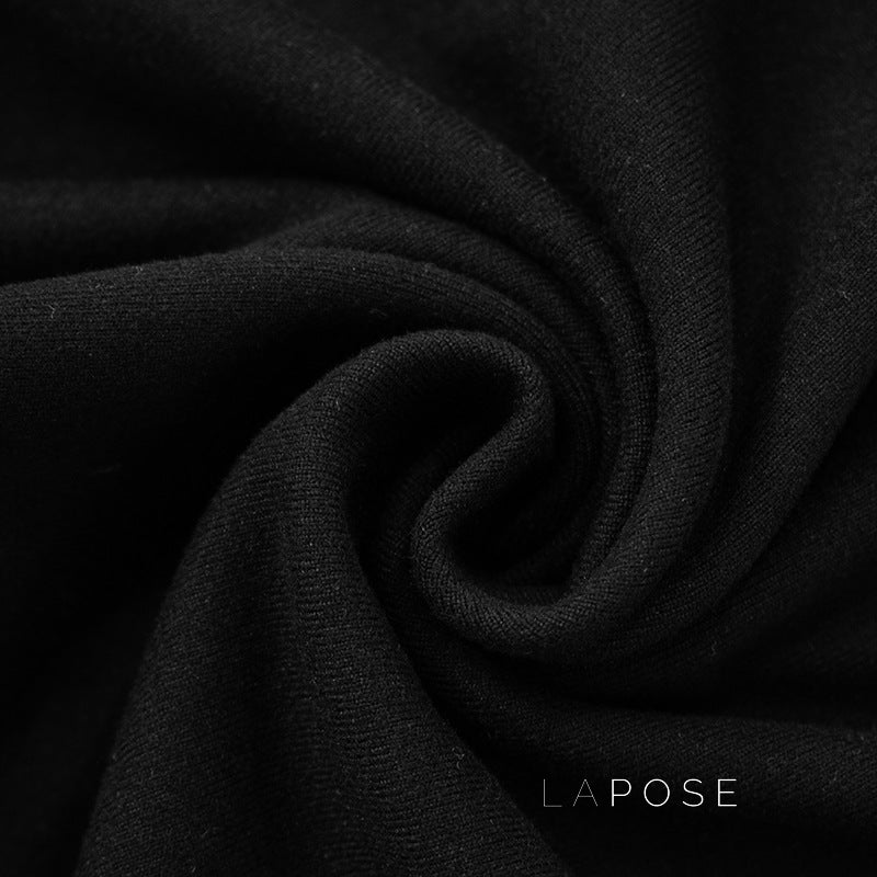 Well Tailored Top with a Graceful Silhouette