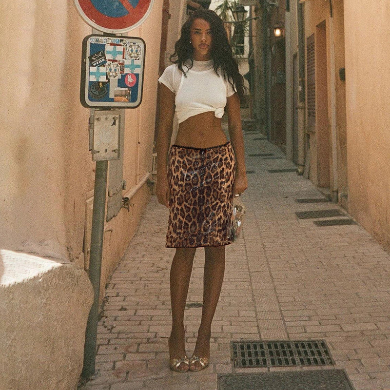 Well Tailored Garment with a Graceful Silhouette