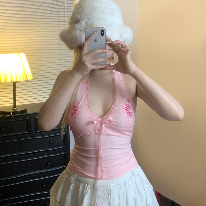 Classic Vintage Top with a Flattering Fit
