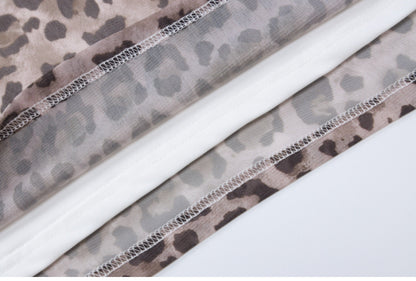 Effortlessly Elegant Garment with a Timeless Design