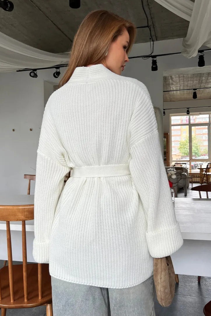 Beautifully Finished Cardigan in a Timeless Design