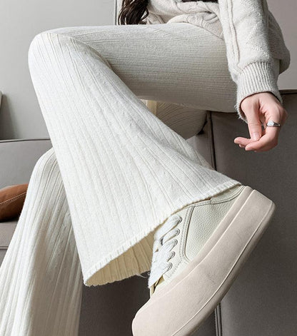 Vintage Inspired Pants with a Contemporary Edge