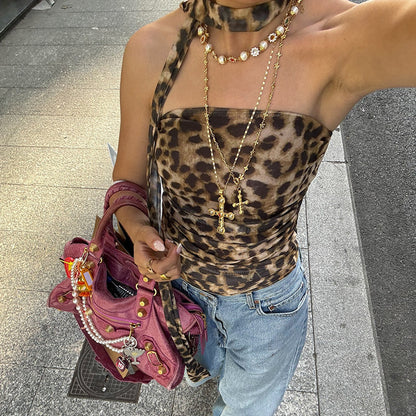 Classic Vintage & Enduringly Stylish Top