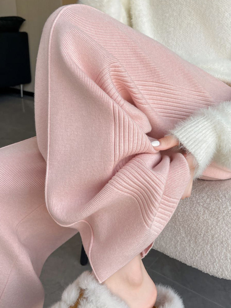 Gracefully Styled Pants for Any Occasion