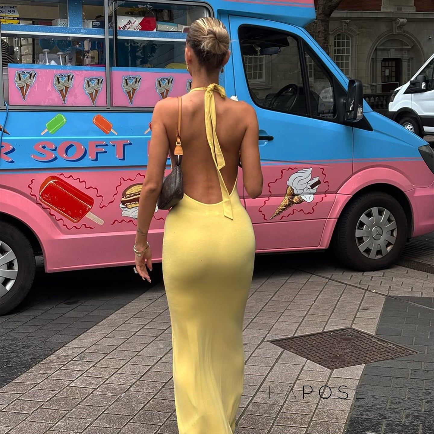 Classic Vintage Dress with a Flattering Fit