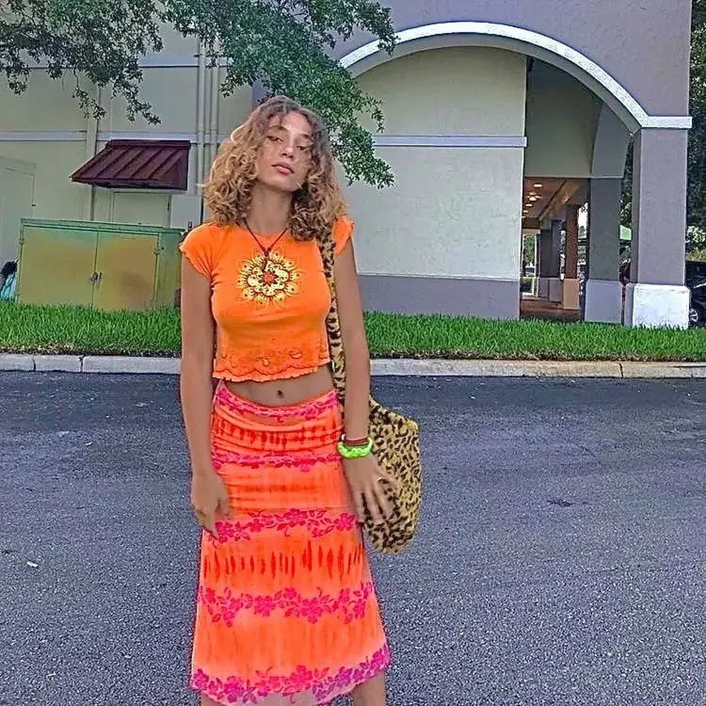 ORANGE