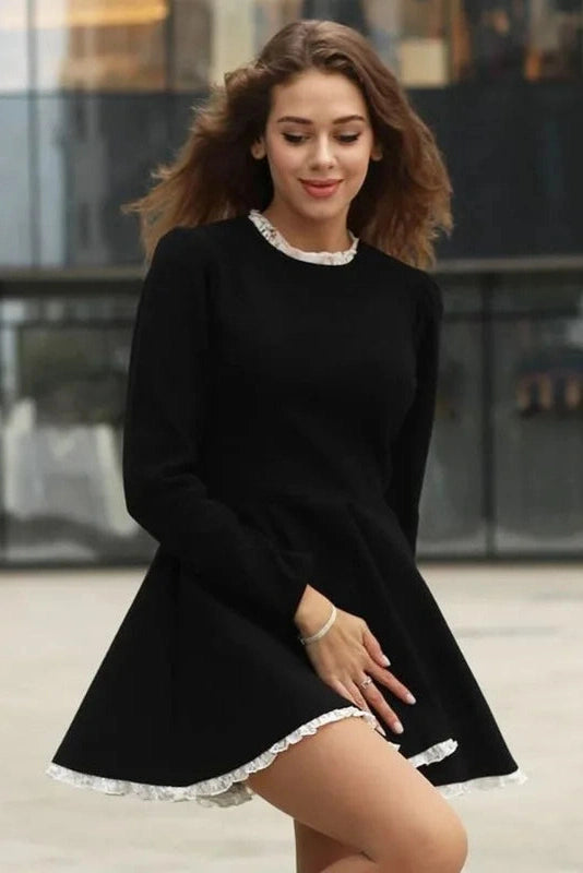 Gracefully Styled Dress for Any Occasion