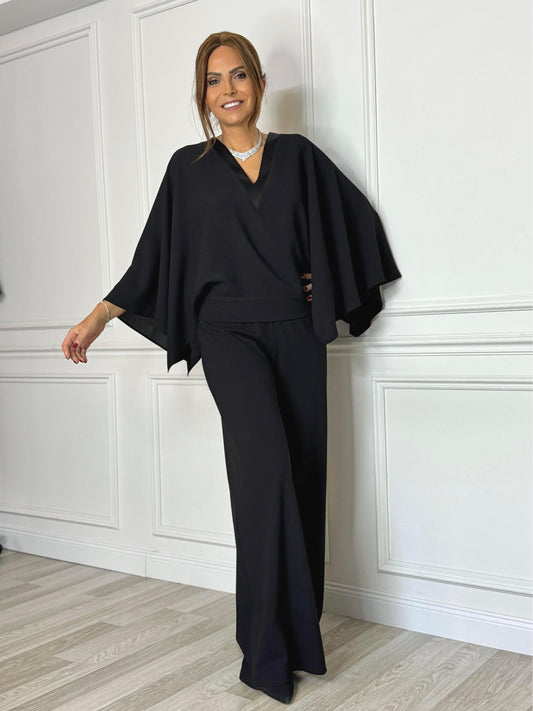 Timeless Vintage Style Garment
