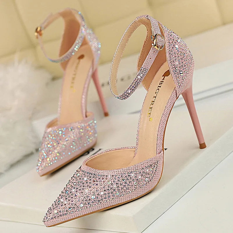 Sophisticated Heels with a Clean Classic Look