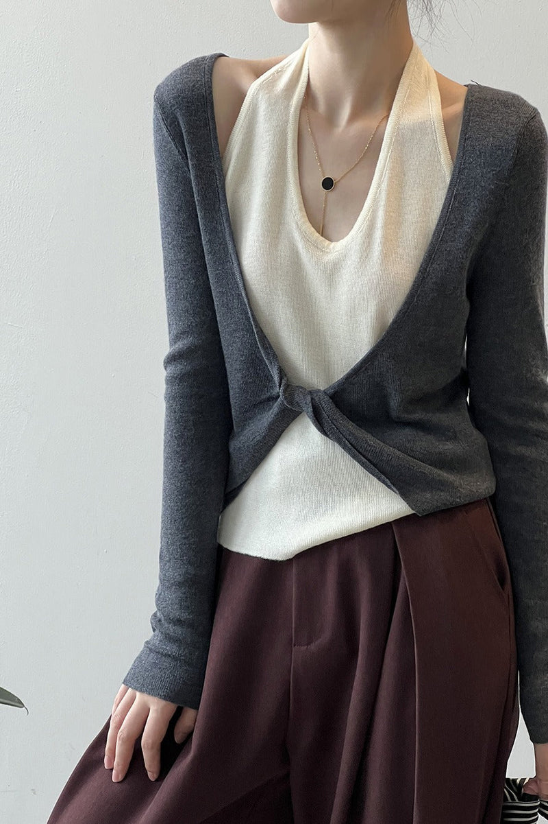 Sophisticated Garment with a Clean Classic Look