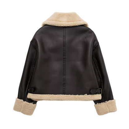 Polished Jacket with an Effortless Classic Look