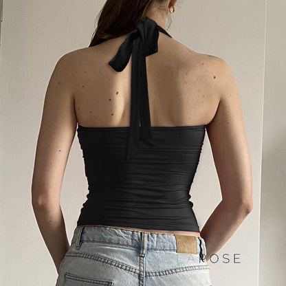 Beautifully Finished Top in a Timeless Design
