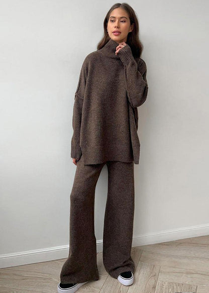 Beautifully Finished Sweater in a Timeless Design