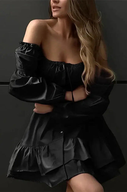 Beautifully Finished Dress in a Timeless Design