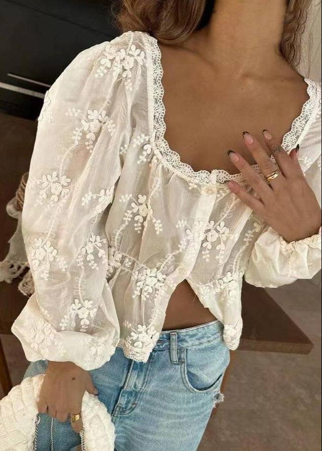 Gracefully Styled Blouse for Any Occasion