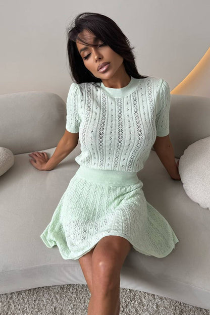 Effortlessly Elegant Garment with a Timeless Design