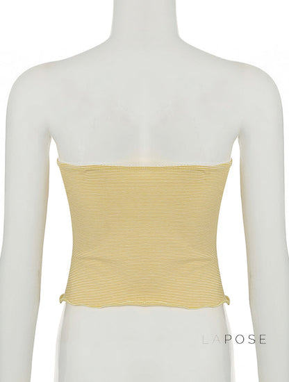 Well Tailored Top with a Graceful Silhouette