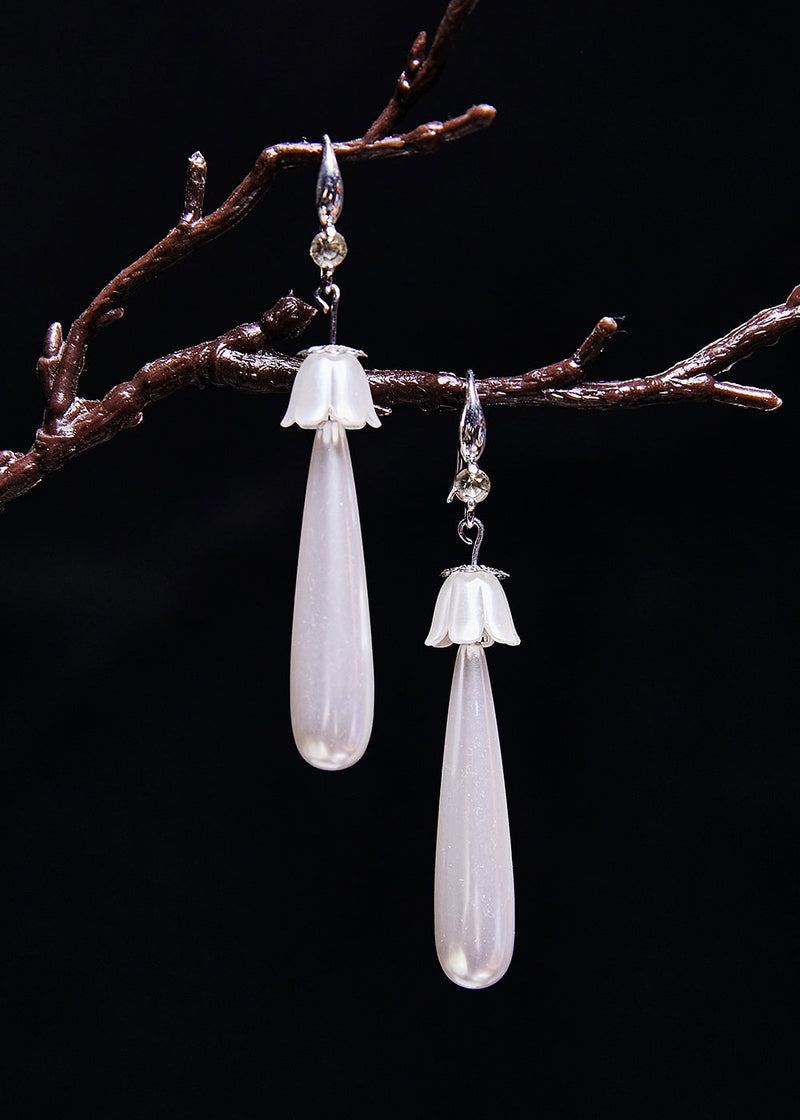 White Water Droplet Pearl Drop Earrings