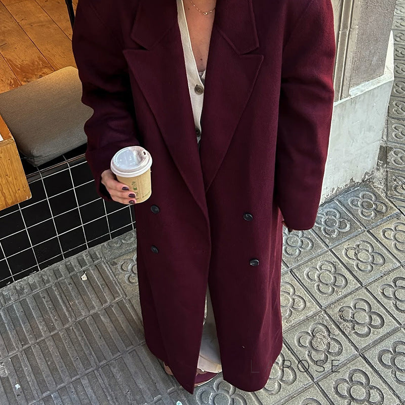 Sophisticated Coat with a Clean Classic Look