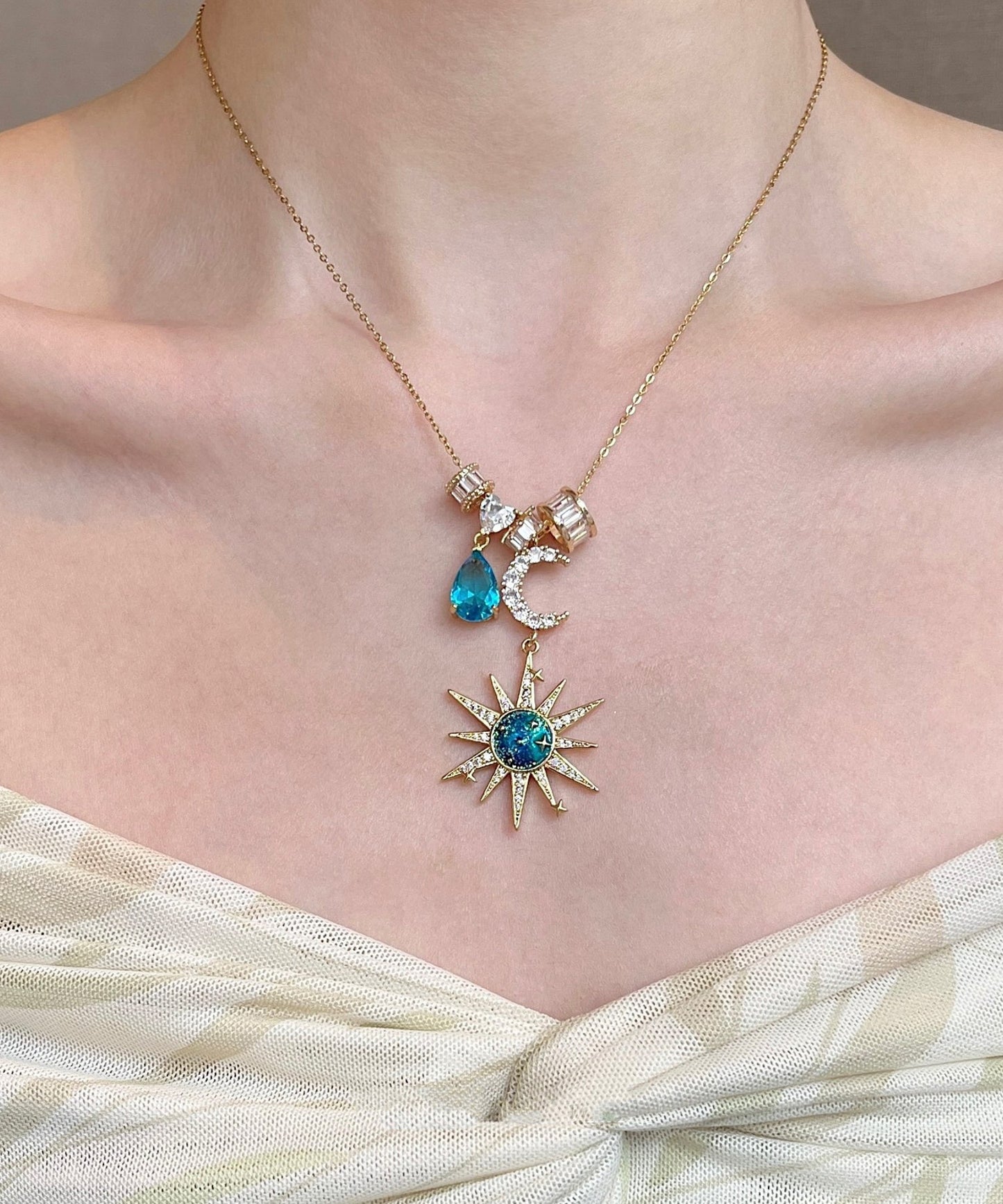 Blue Sun Moon Zircon Alloy Pendant Necklace