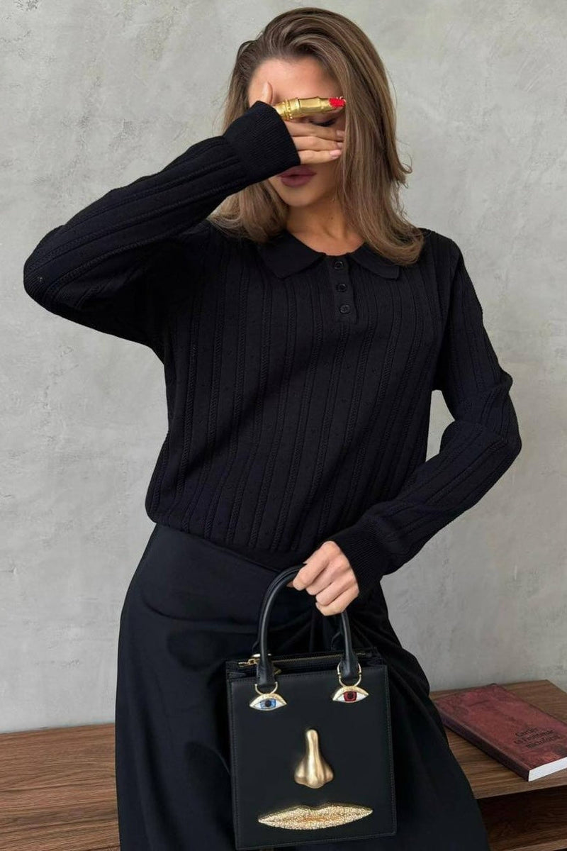 Elegantly Styled Blouse for Everyday Wear
