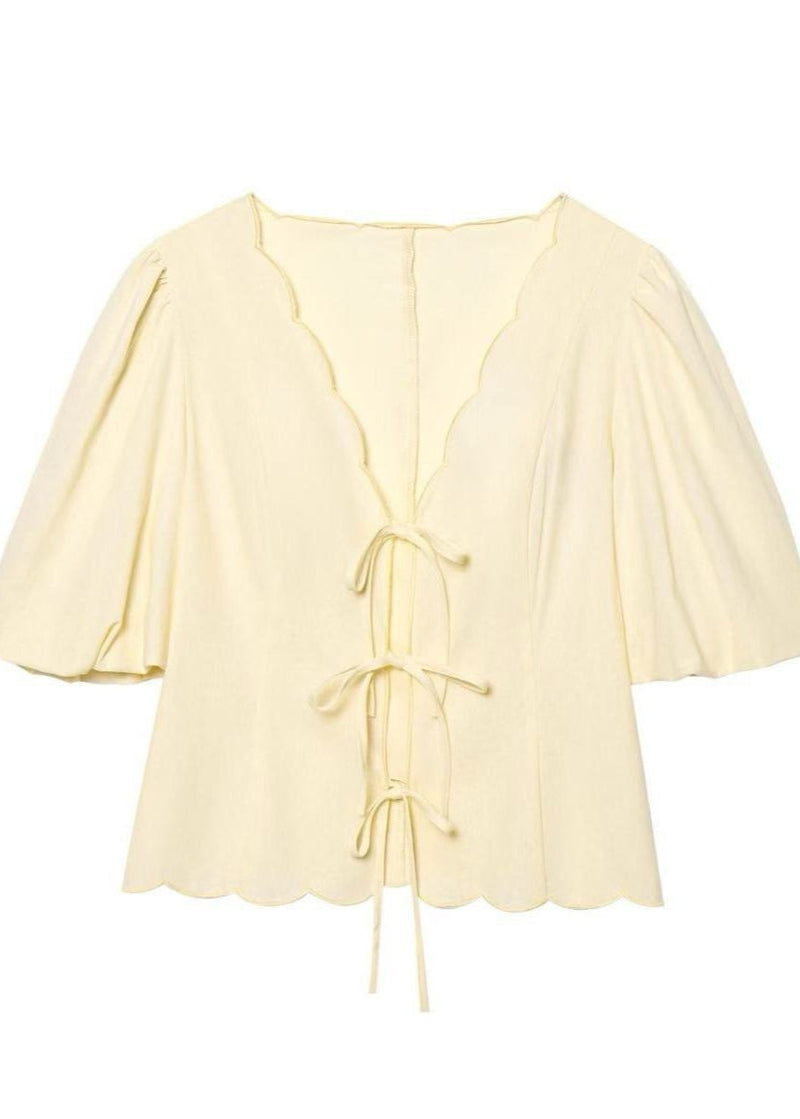 Beautifully Crafted Blouse in a Classic Style