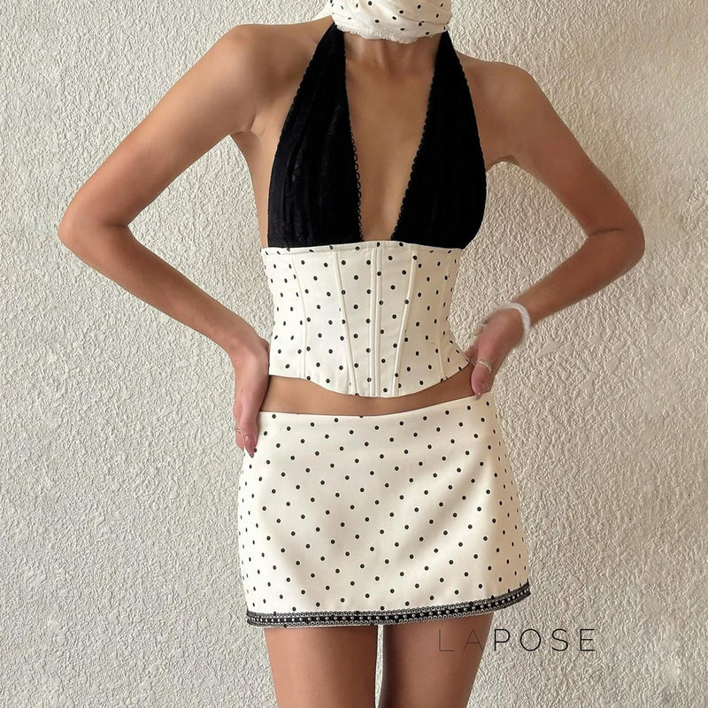 Beautifully Finished Garment in a Timeless Design