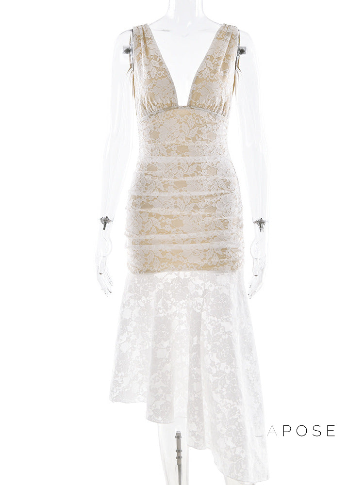 Beautifully Crafted Dress in a Classic Style