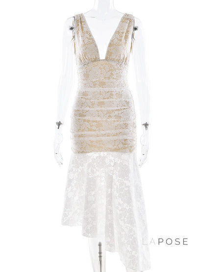 Beautifully Crafted Dress in a Classic Style