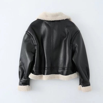 Sophisticated Coat with a Clean Classic Look