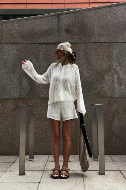 Effortlessly Elegant Garment with a Timeless Design