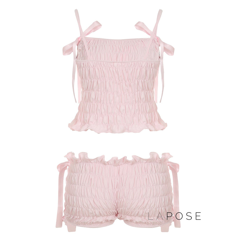 Well Tailored Garment with a Graceful Silhouette