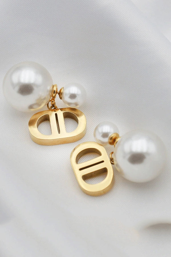 Double D Shape Pearl Earrings