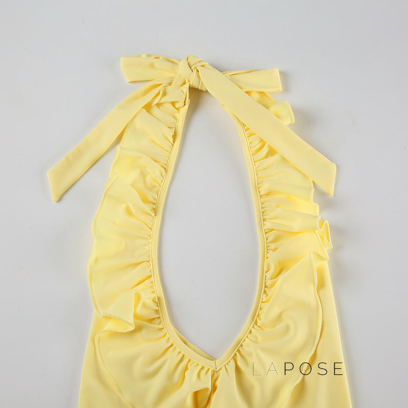 Effortlessly Elegant Garment with a Timeless Design