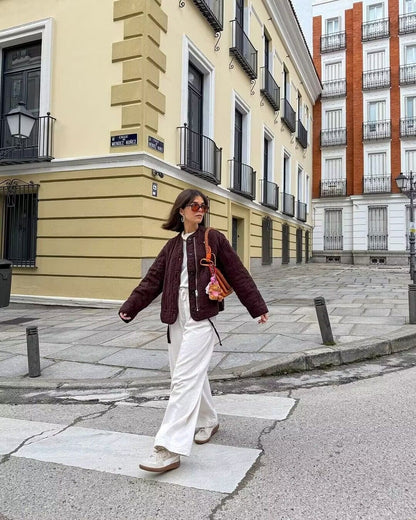 Effortlessly Elegant Jacket with a Timeless Design