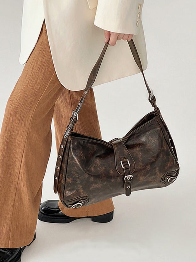 Beautifully Crafted Bag in a Classic Style
