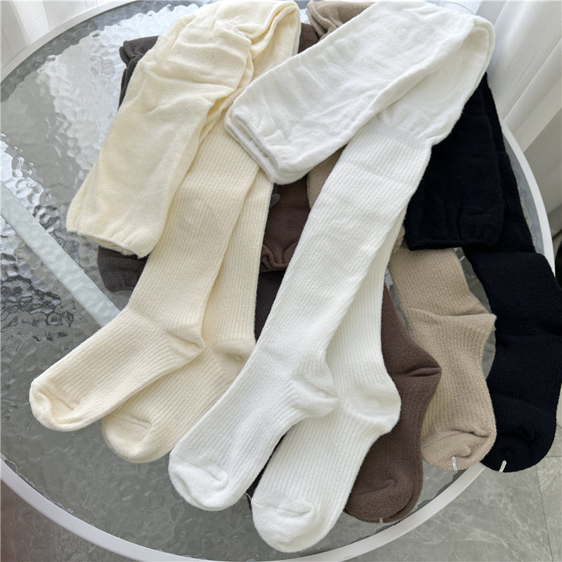 Sophisticated Garment with a Clean Classic Look