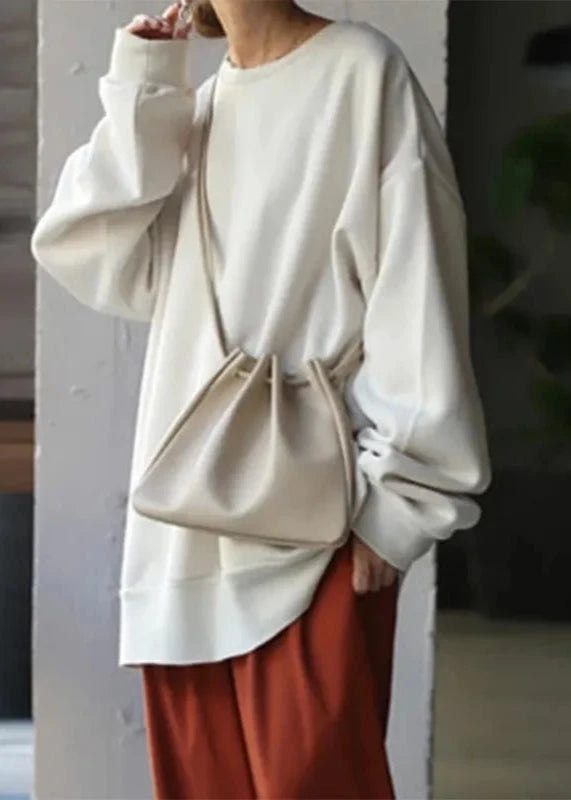 Well Tailored Pullover with a Graceful Silhouette