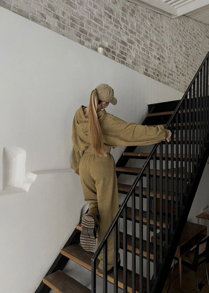 Beautifully Crafted Pants in a Classic Style