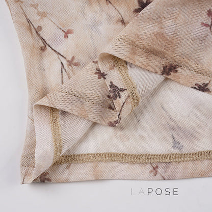 Effortlessly Elegant Top with a Timeless Design