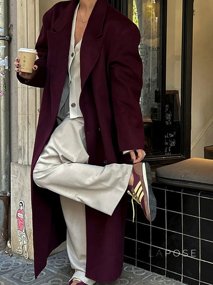 Sophisticated Coat with a Clean Classic Look